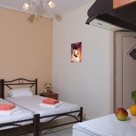 Christina Apartments Pánormos Екстериор снимка