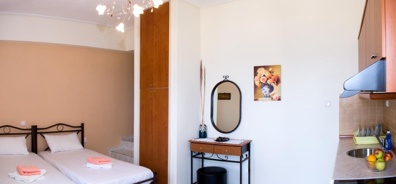 Christina Apartments Pánormos Екстериор снимка