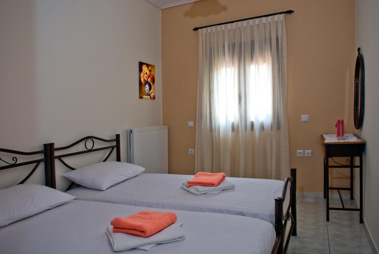 Christina Apartments Pánormos Екстериор снимка