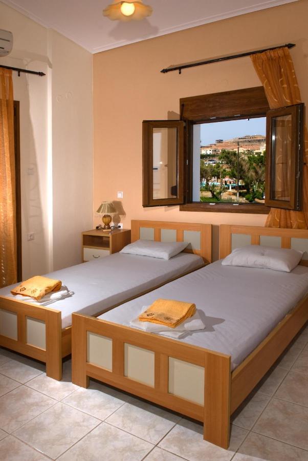 Christina Apartments Pánormos Екстериор снимка
