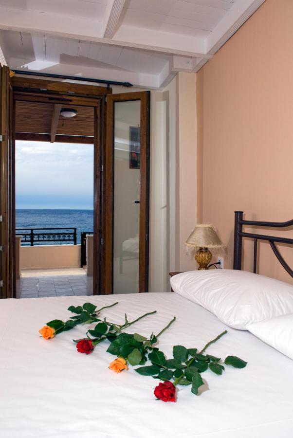 Christina Apartments Pánormos Екстериор снимка